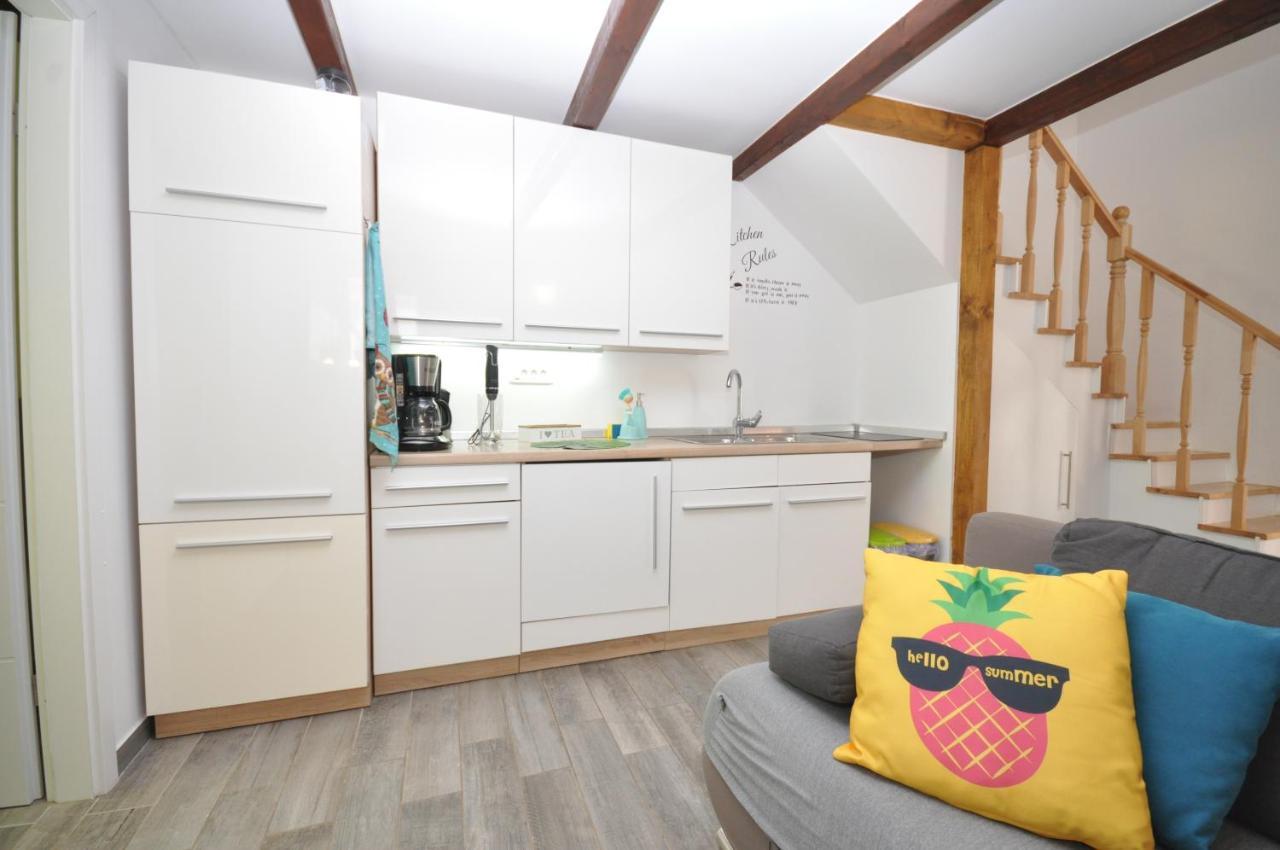 New Lux Apartman Kala ポレッチ エクステリア 写真