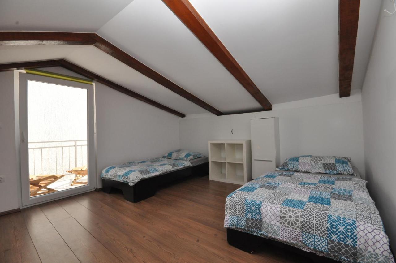 New Lux Apartman Kala ポレッチ エクステリア 写真