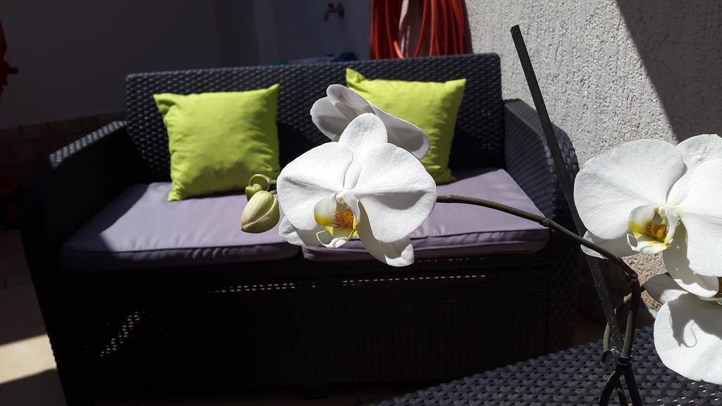 New Lux Apartman Kala ポレッチ エクステリア 写真
