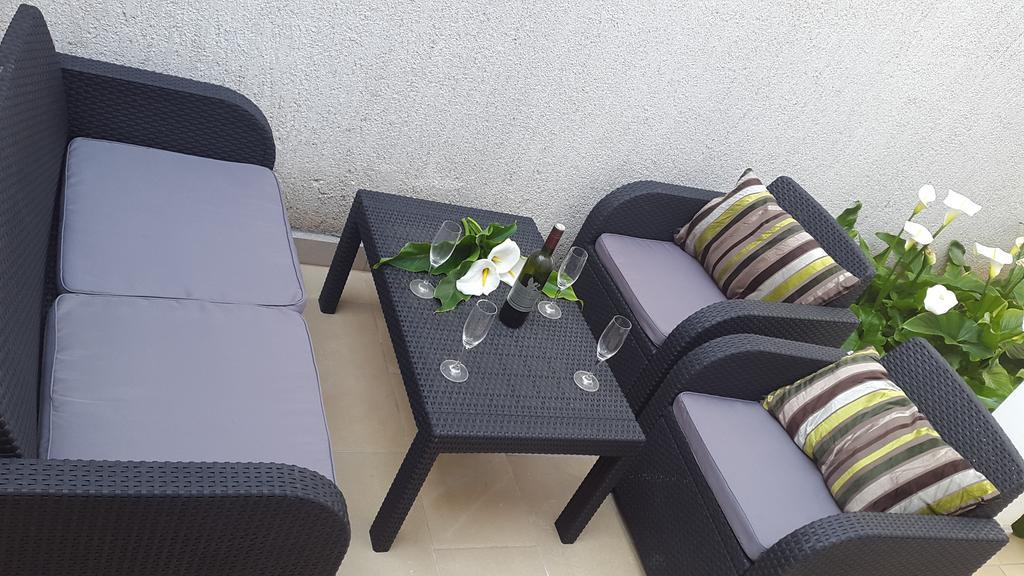 New Lux Apartman Kala ポレッチ エクステリア 写真