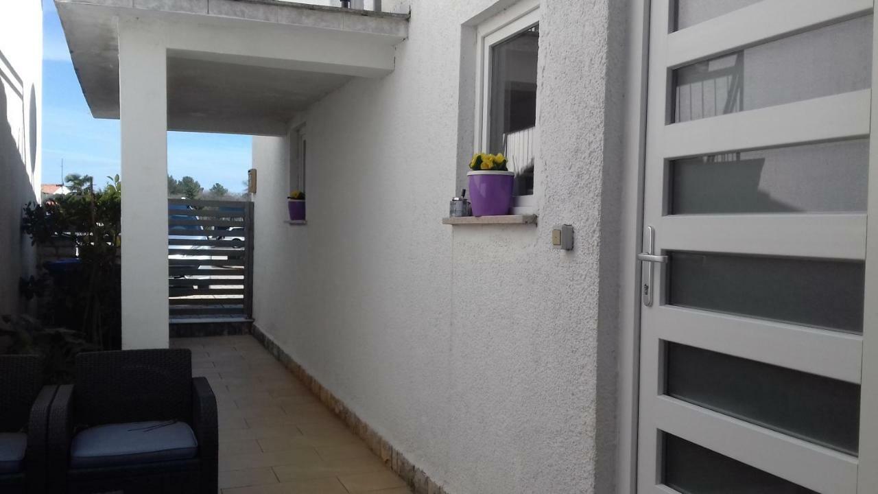 New Lux Apartman Kala ポレッチ エクステリア 写真